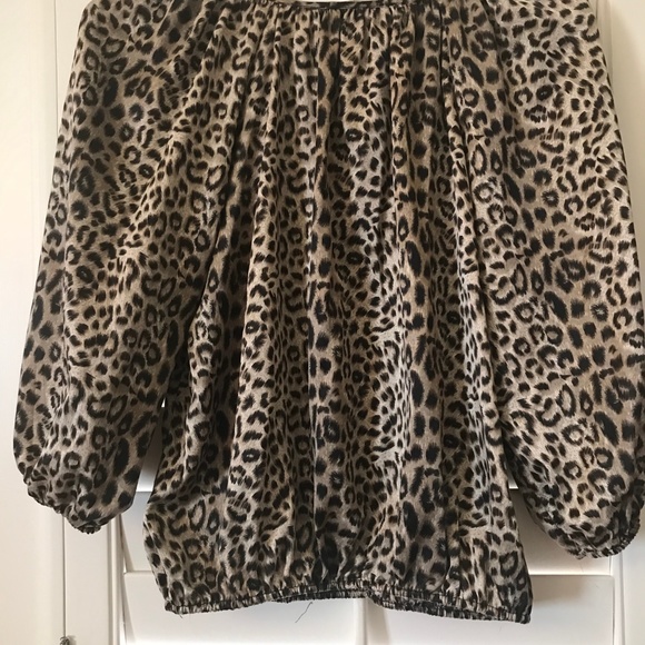 Ellen Tracy Animal Print Top Size Small - Picture 2 of 4